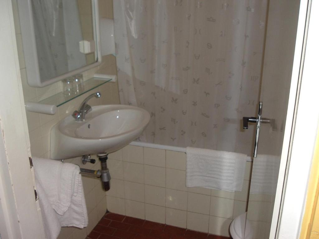 Depadansa Marina & Primorka Hotel Omišalj Cameră foto