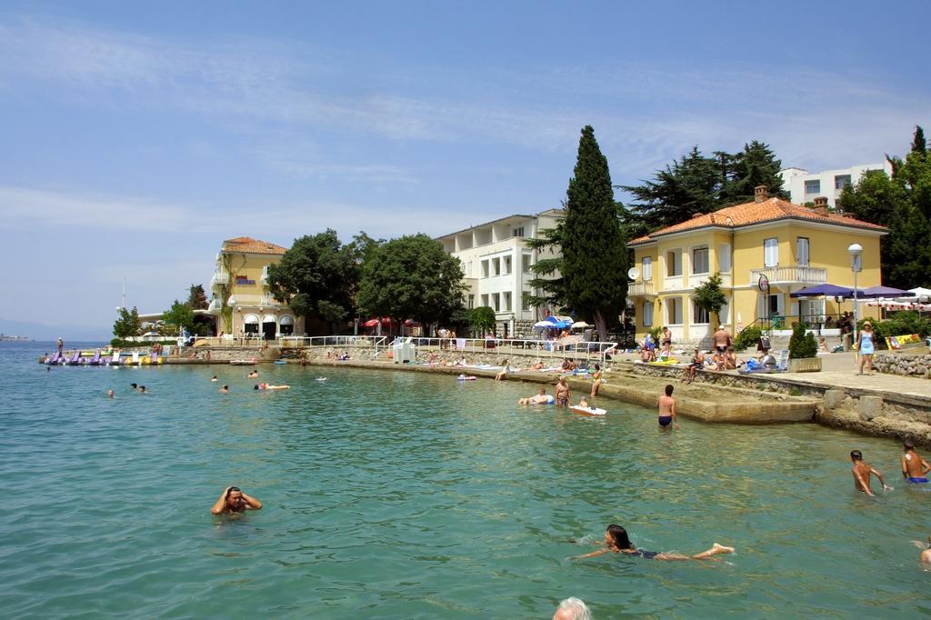 Depadansa Marina & Primorka Hotel Omišalj Exterior foto